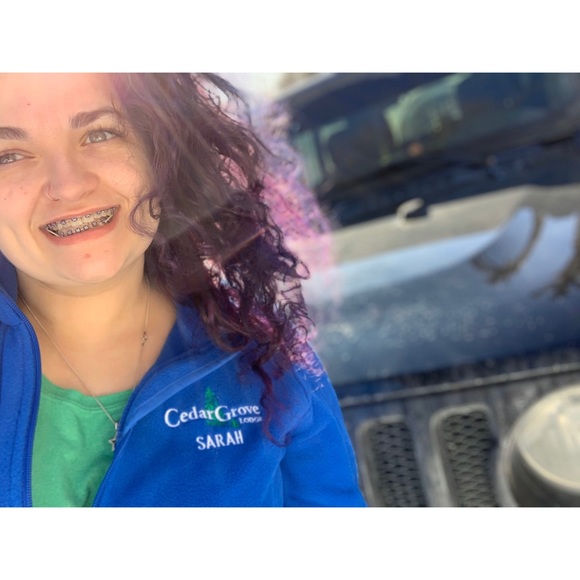 Meet your Posher, Sarah - Picture 2 of 2